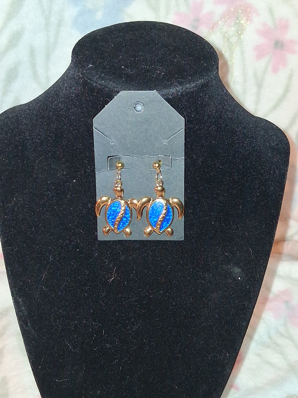 Blue Turtle Necklace and Earrings Set